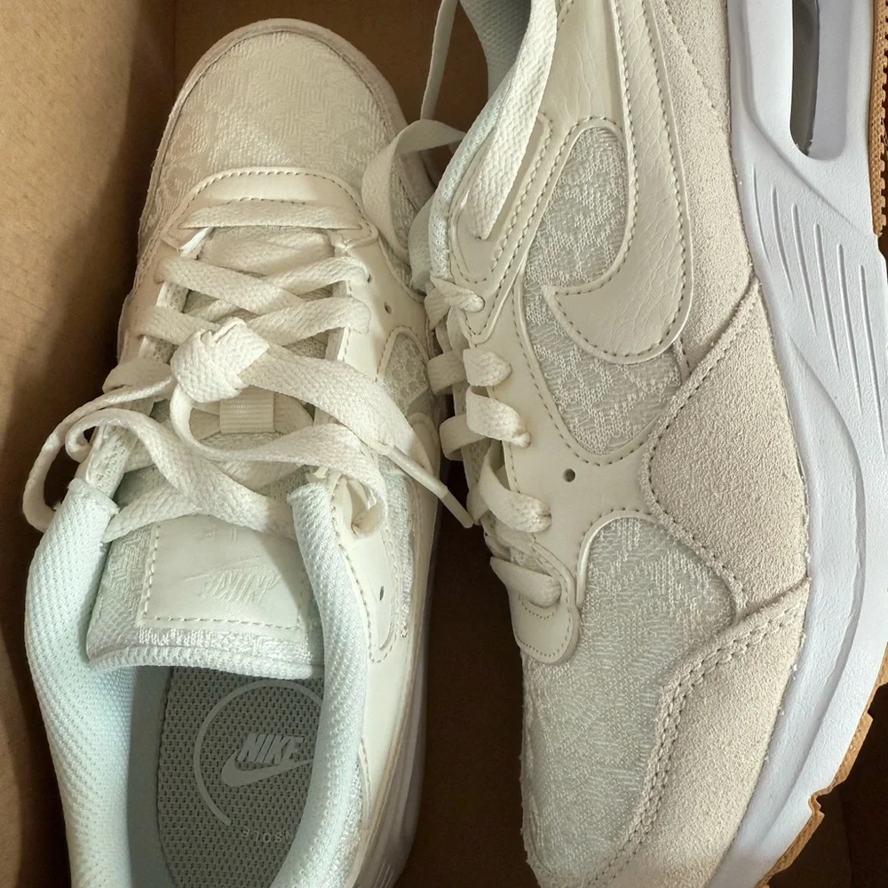 Women’s Nike Air Max SC Sail/White/Cream with Lace Detail - Picture 1 of 6